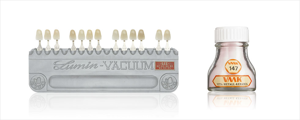 1956 : Lancement du teintier Lumin Vacuum.